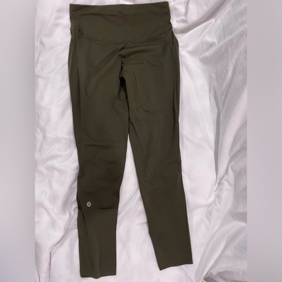 Lululemon Base Pace 25” High Rise - Brand New - Picture 2 of 4